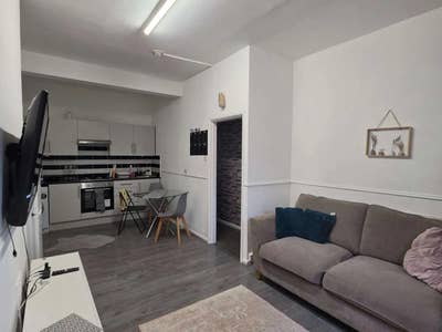 Spacios One bedroom flat in Lower Broughton. Main Photo