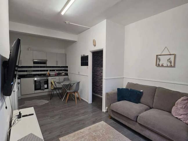 Spacios One bedroom flat in Lower Broughton. Main Photo