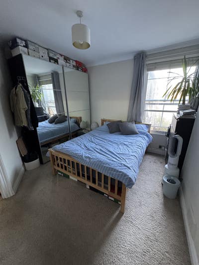 Double Room in Battersea Available Sept - flexible Main Photo