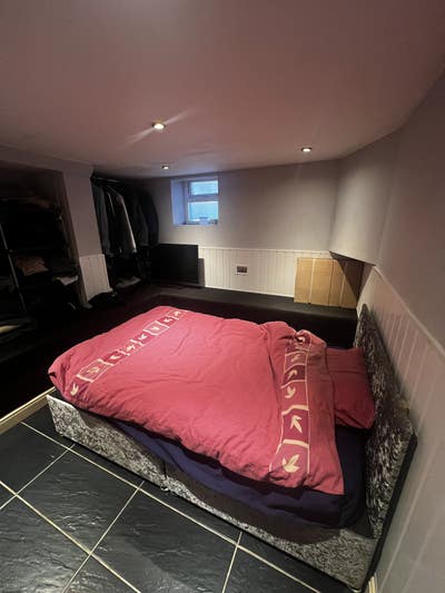 Basement Flat to let Main Photo