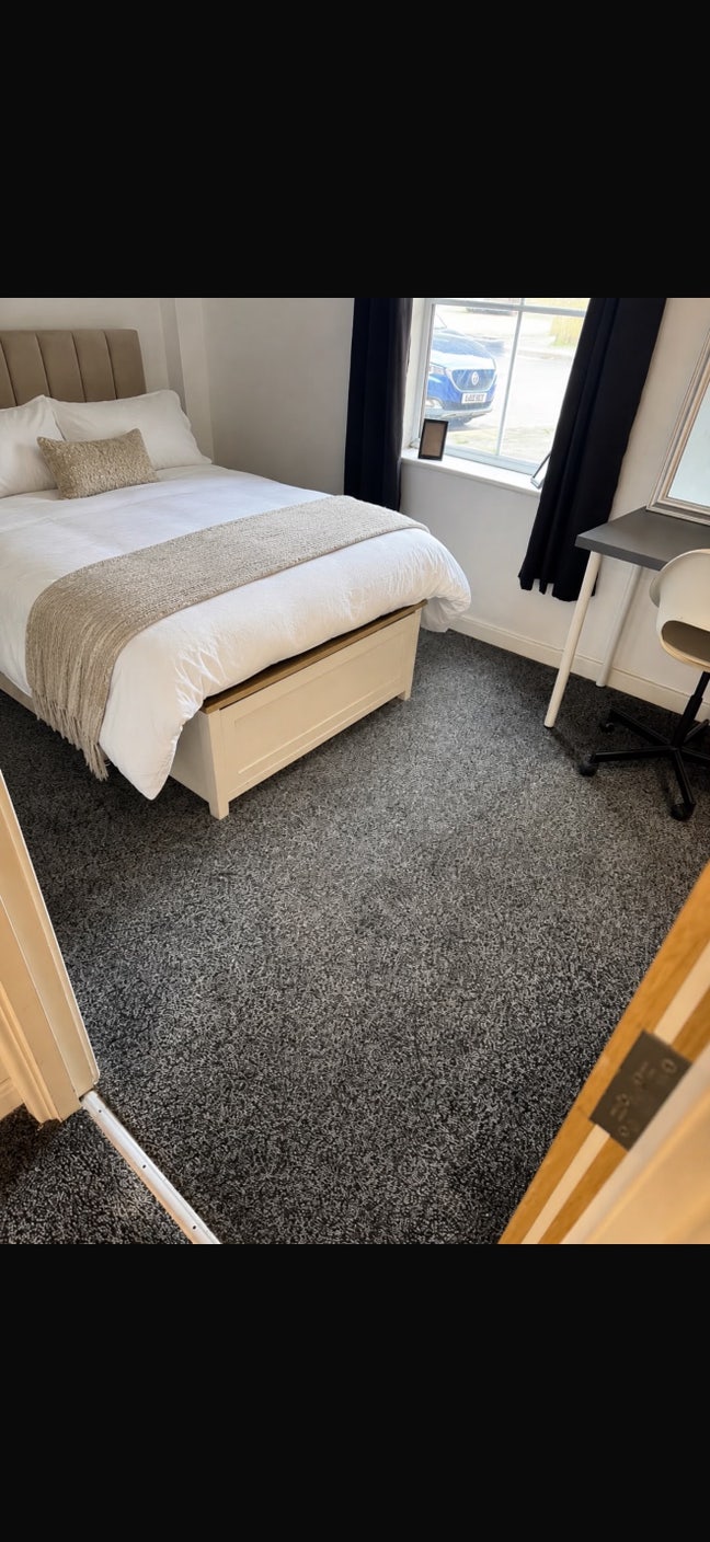 Smart Room linthorpe village .  Main Photo