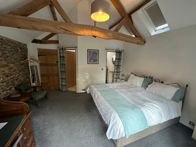 Private Guest Suite , just off A11 Main Photo