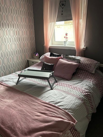 Fully Furnished Double Room Available  Main Photo