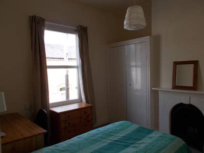 Pleasant double room to let Main Photo