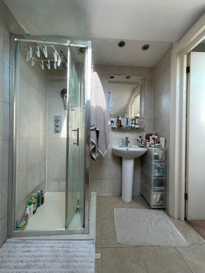 Ensuite Double Room with Brand New Bed Main Photo