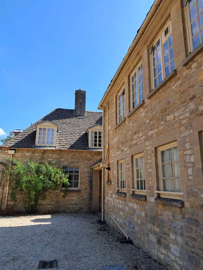 Unique Guardian Opportunity in Cirencester &pound;500pm Main Photo