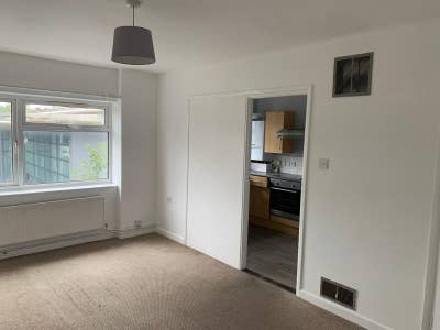 Well-Located 1-Bed Flat with Parking – Stanway Main Photo