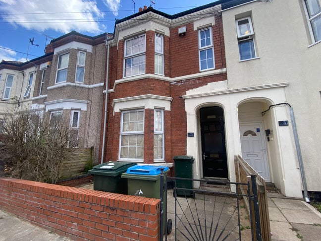 Room Available in an HMO Property - Coventry , CV1 Main Photo