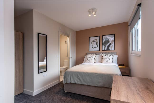 ✨ New Room Alert! - Failsworth Ensuite 🔥 Main Photo