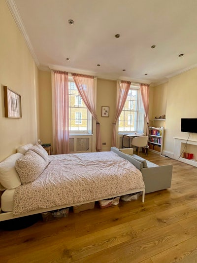 Double Room in Paddington  Main Photo