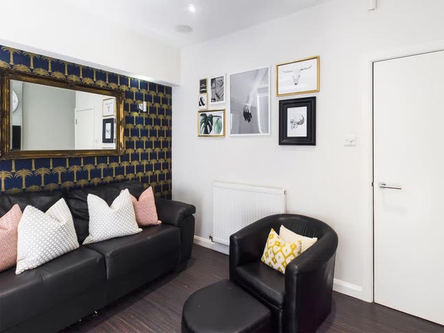 4 Bed House, Stoke ST4 , Avail Now Main Photo