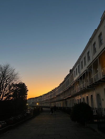 Come live with us! Clifton area top floor flat :) Main Photo