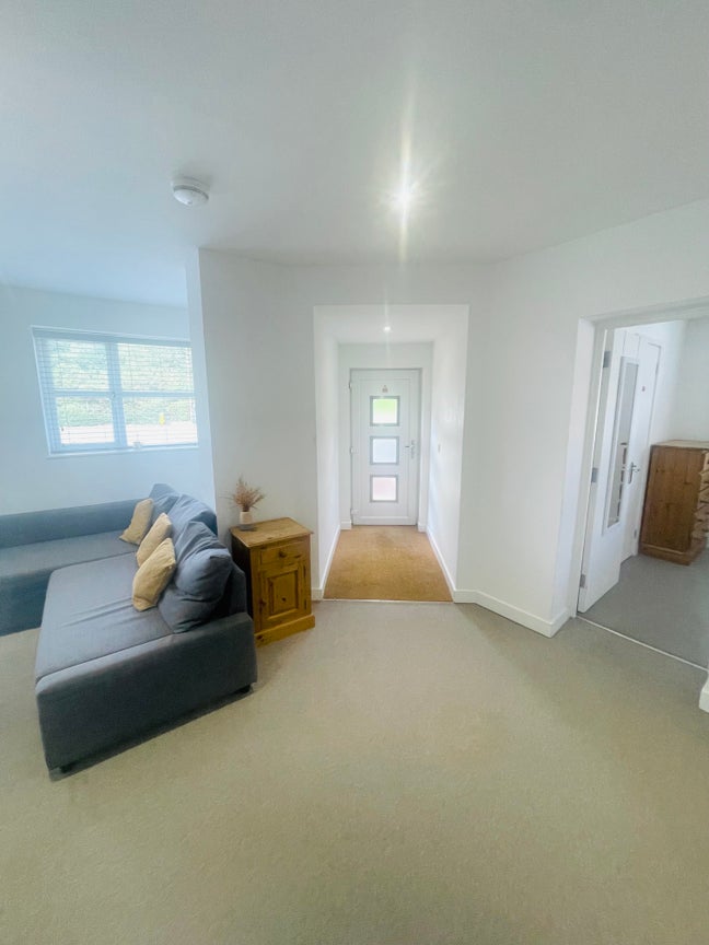 * One Bedroom Let Available  * Main Photo