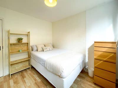 ✨ Bright & Stylish Single Room in Old Street/Angel Main Photo