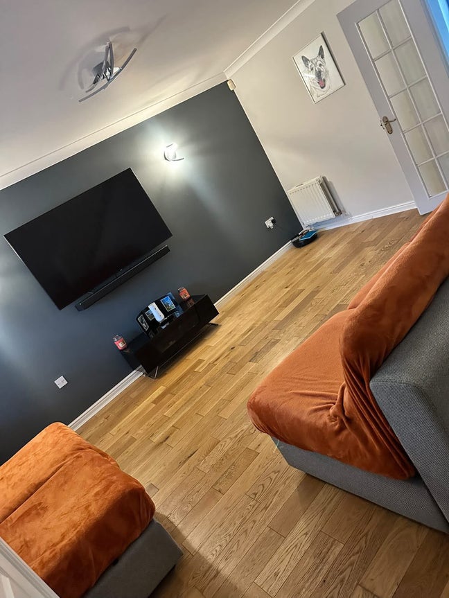 Room available to rent  Main Photo
