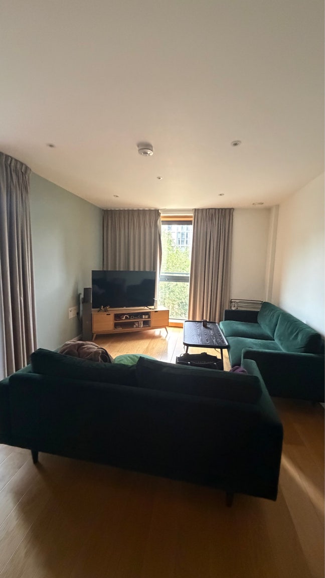 Double Room London Zone 2/3  Main Photo