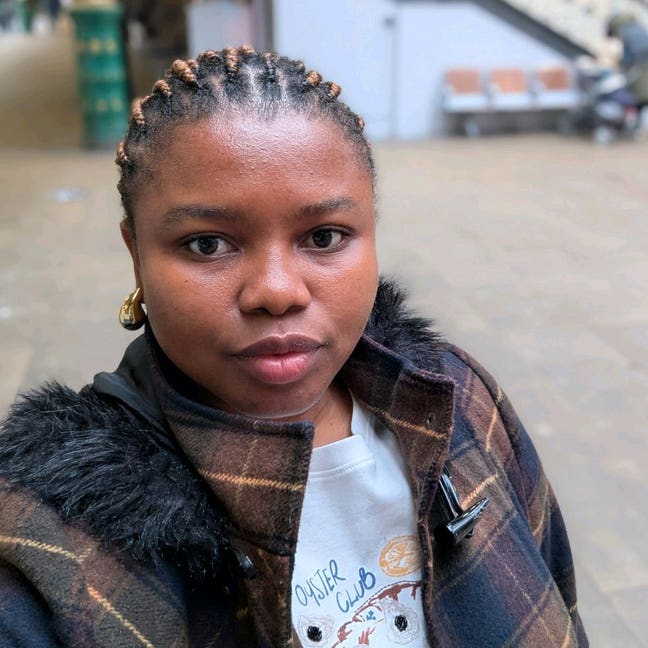 34 year old Female seeks a single or double room Main Photo