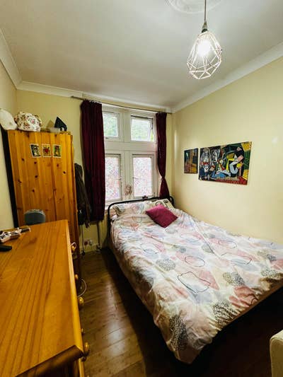 Double room for rent in Chiswick Bills included! Main Photo