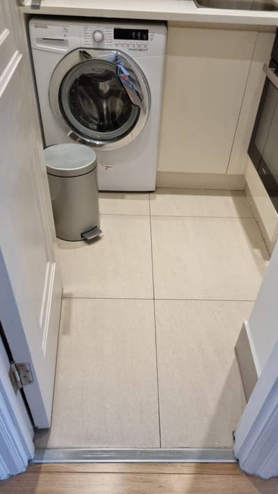 Studio, Queensway, Bayswater available 22/09 Main Photo