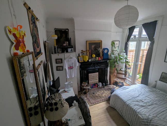Double room in spacious home in Tottenham Main Photo