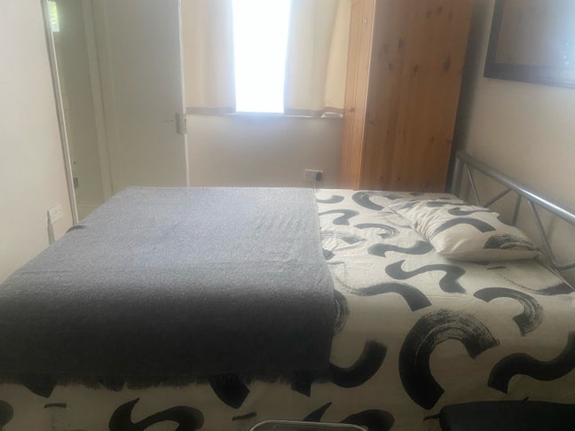  en suite room for rent  Main Photo