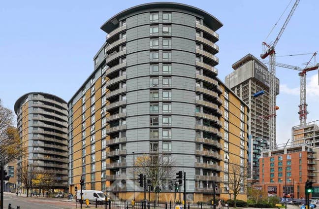 1-Bedroom Apartment - Trentham Court Main Photo