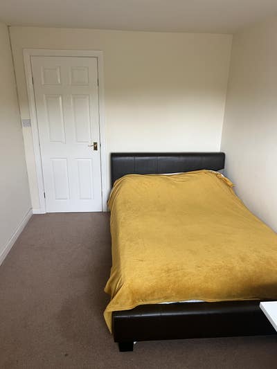Double room Available - &pound;150/mth bills incl Main Photo