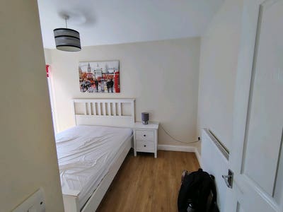 Buddy up / Flat Share Main Photo
