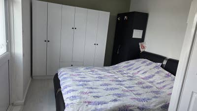 King size,furnished double room available  Main Photo
