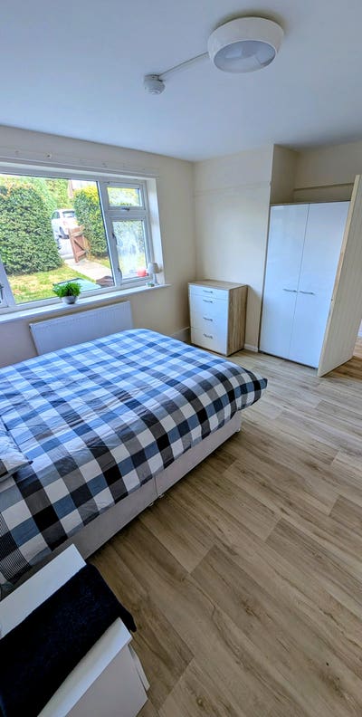 Beautiful rooms in Glossop  Main Photo
