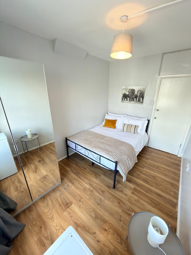 🛏️ ✨ Double Room for  Single Use Stoke Newington  Main Photo