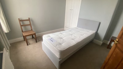 Double room to rent near University of Portsmouth Main Photo