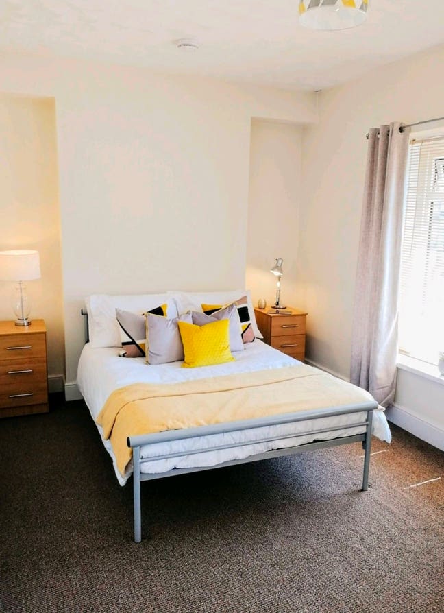 🔥Our Best Room Available Now🔥  Main Photo