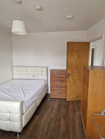 Two double rooms,Canning Town Customer House stn Main Photo