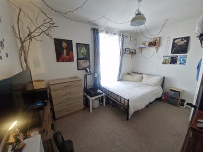 Large double bedroom  Main Photo