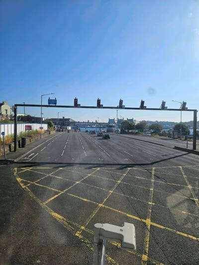 Torpoint sea views bedsit  Main Photo