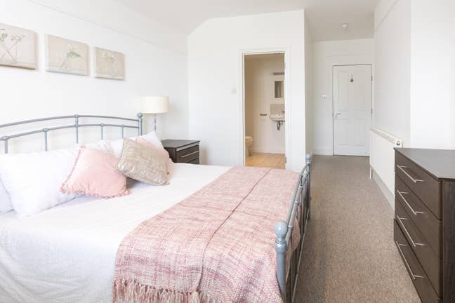 Double Ensuite Room | All Bills Included  Main Photo