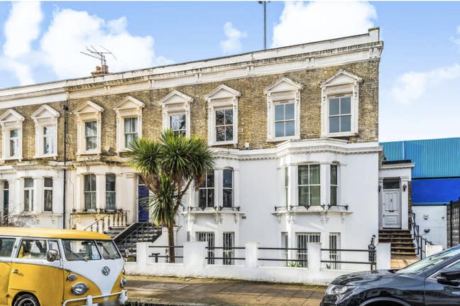 Two Ensuite Rooms Available –  Loftus Road Main Photo