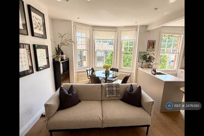Female flatmate wanted  Main Photo