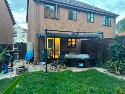 Room to rent in beautiful Tattenhoe Main Photo