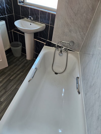 3 bed flat In Kingsbury!  Main Photo