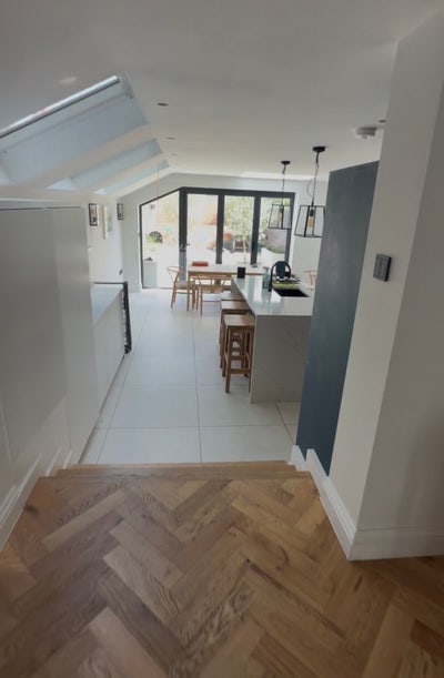 New House between Brixton and Clapham  Main Photo