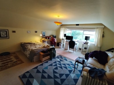 Large Dble Room on an Organic Farm  Main Photo
