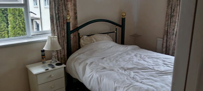 Double room in Corsham  Main Photo