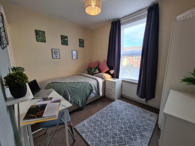 🛏️ Double Room • No Deposit Option (24Lr) Main Photo