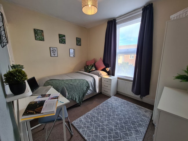 🛏️ Double Room • No Deposit Option (24Lr) Main Photo