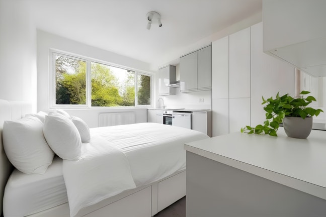 Bills included Studio flat- check ADD Main Photo