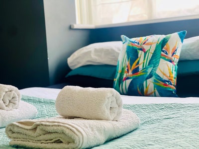 Super comfy double room with private bathroom Main Photo