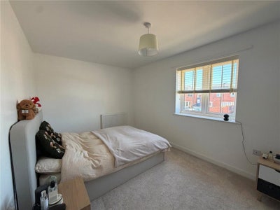 Large double room in new built sutton coldfield Main Photo