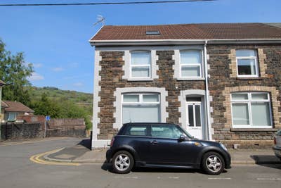 **Pontypridd**Five Available Rooms**Students Only* Main Photo